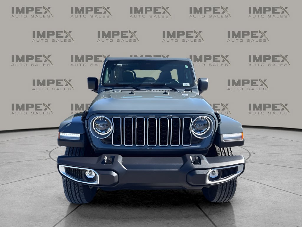 Used 2026 Jeep Wrangler Unlimited Sahara AWD/4WD image 8