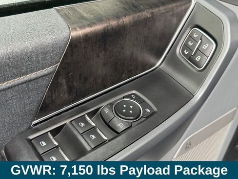 Used 2021 Ford F150 Lariat w/ Equipment Group 502A High image 12