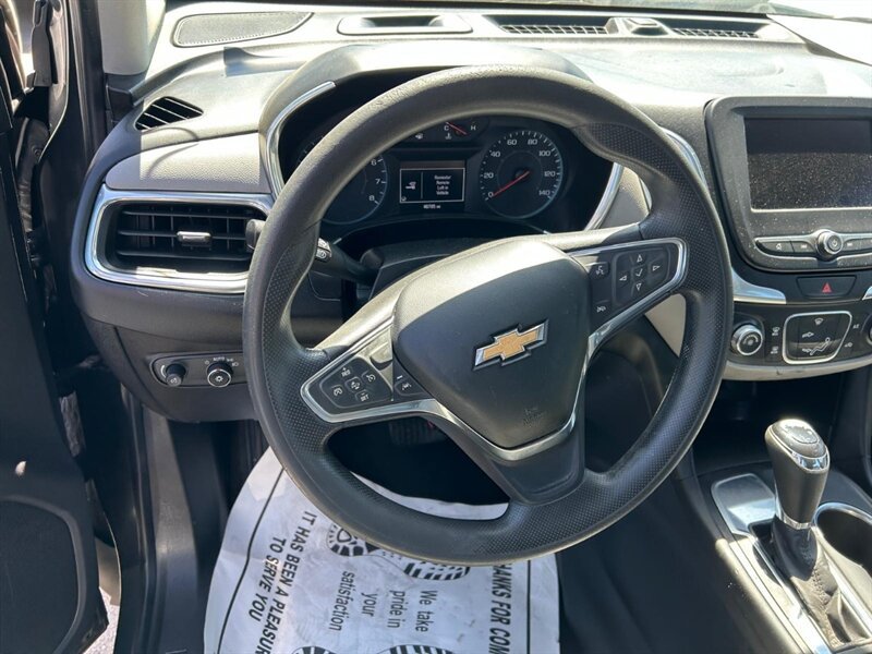Used 2021 Chevrolet Equinox LS FWD image 23