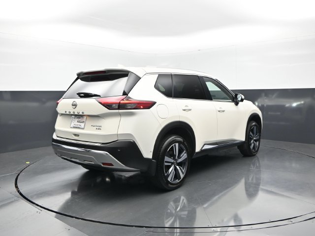 Certified 2023 Nissan Rogue Platinum w/ Platinum Premium Package AWD/4WD image 8