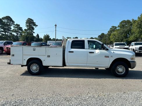 Used 2011 RAM 3500 ST w/ HD Snow Plow Prep Group AWD/4WD image 6
