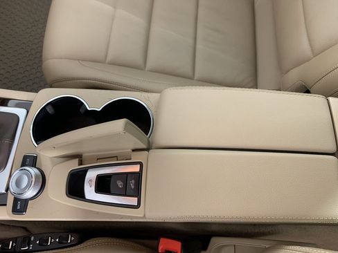 Used 2011 Mercedes-Benz E 350 Cabriolet image 27