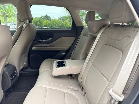Used 2023 Lincoln Corsair Reserve FWD image 16