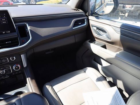 Used 2021 GMC Yukon XL SLT w/ SLT Luxury Plus Package image 21