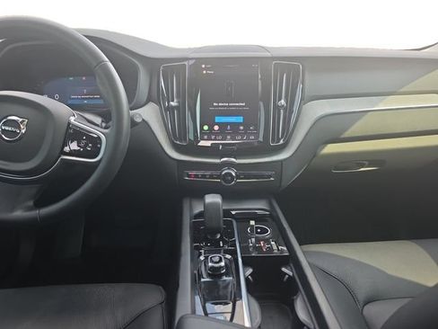 Used 2025 Volvo XC60 B5 Plus AWD/4WD image 12