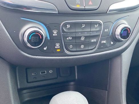 Used 2024 Chevrolet Equinox LT w/ LPO, Floor Liner Package image 12