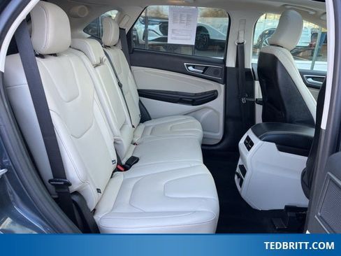 Used 2022 Ford Edge Titanium w/ Class II Trailer Tow Package image 20