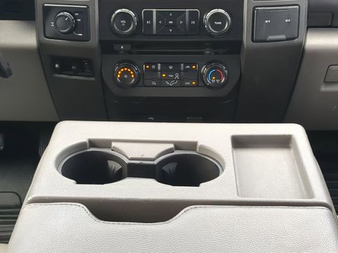 Used 2017 Ford F250 XL w/ Power Equipment Group RWD image 17