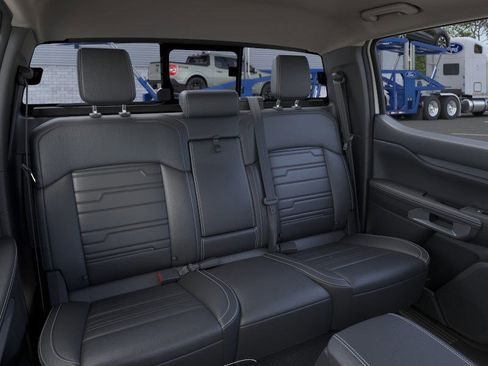 New 2025 Ford Ranger Lariat w/ FX4 Off-Road Package image 11