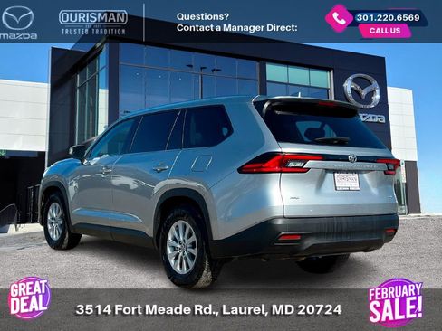 Used 2025 Toyota Grand Highlander AWD image 4