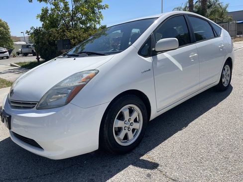 Used 2009 Toyota Prius FWD image 1