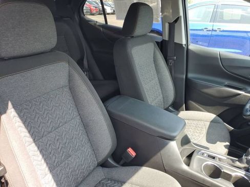 Certified 2024 Chevrolet Equinox LT w/ LPO, Floor Liner Package FWD image 26