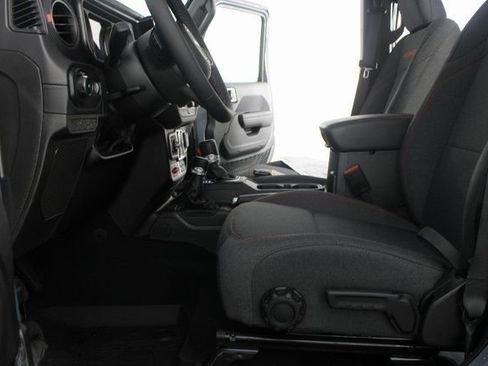 New 2026 Jeep Wrangler Unlimited Rubicon image 15