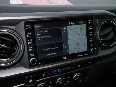 Used 2023 Toyota Tacoma TRD Sport image 22