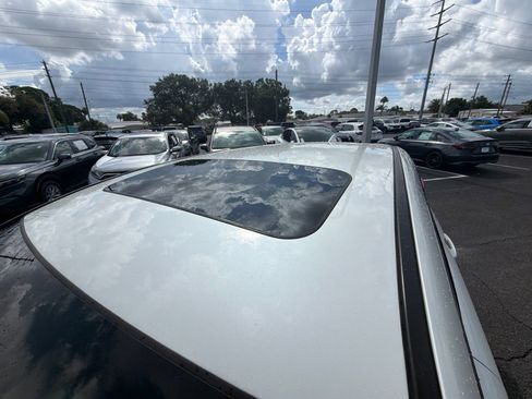 Used 2018 Honda CR-V EX-L image 19