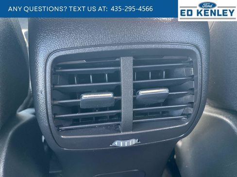 Used 2025 Ford Escape Active AWD/4WD image 7