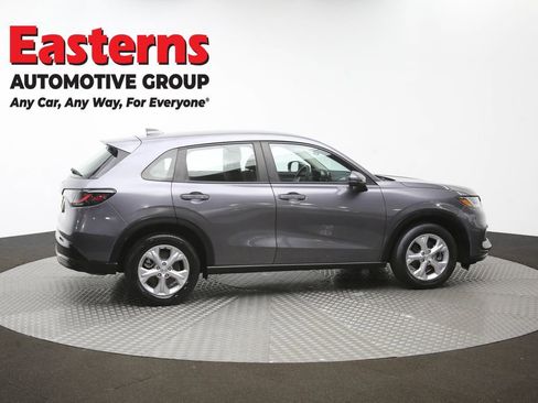 Used 2023 Honda HR-V LX image 45