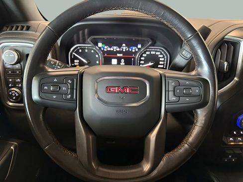 Used 2021 GMC Sierra 1500 AT4 w/ Technology Package AWD/4WD image 23