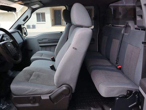 Used 2011 Ford F250 XL AWD/4WD image 17
