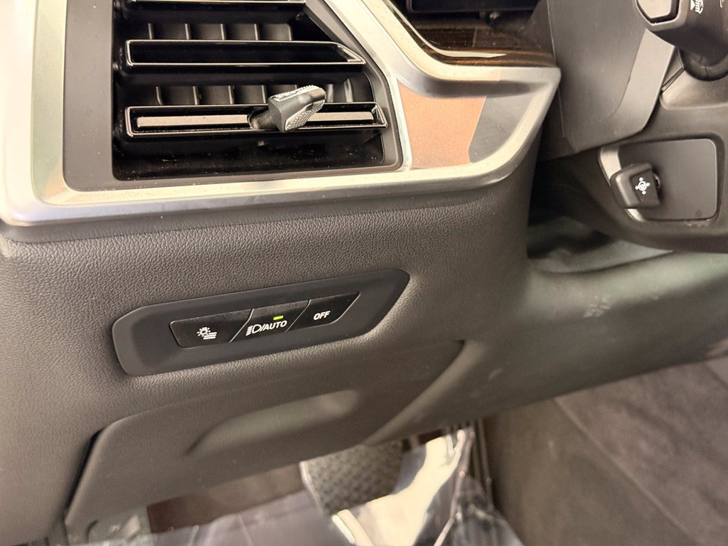 Used 2026 BMW X5 xDrive40i AWD/4WD image 30