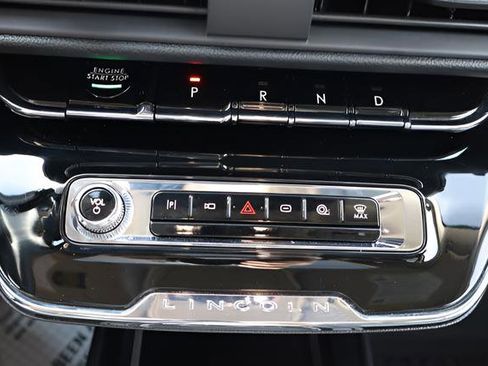 Used 2025 Lincoln Corsair Grand Touring w/ Equipment Group 301A image 24