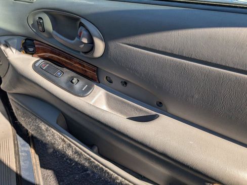 Used 2000 Buick Le Sabre Limited w/ Prestige Opt Pkg FWD image 36