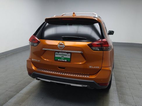 Used 2019 Nissan Rogue SL w/ Premium Package AWD/4WD image 7