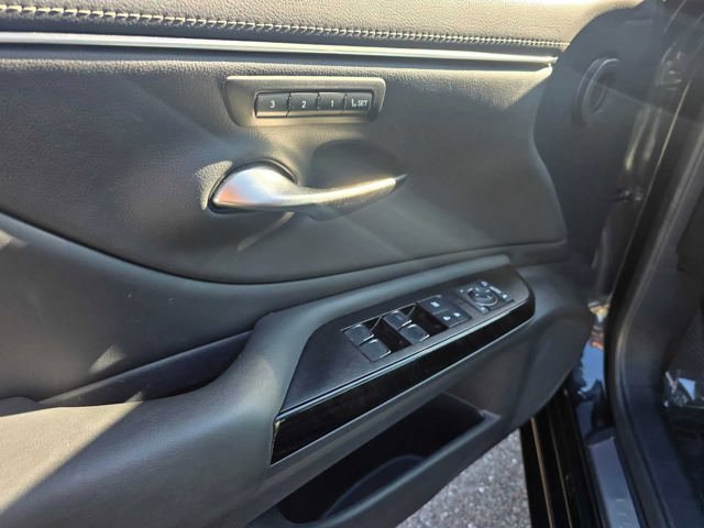 Certified 2022 Lexus ES 350 w/ Premium Package FWD image 19