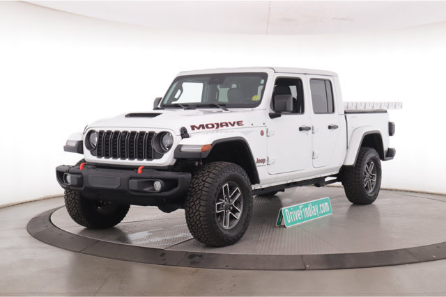 Used 2024 Jeep Gladiator Mojave AWD/4WD image 10