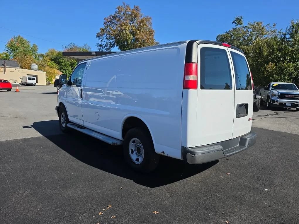 Used 2014 GMC Savana 2500 RWD image 5