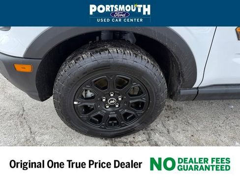 Used 2025 Ford Bronco Sport Badlands image 26