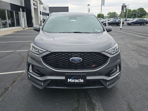 Used 2021 Ford Edge ST w/ Equipment Group 401A AWD/4WD image 2