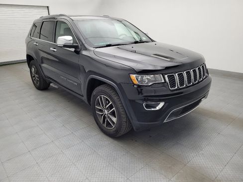 Used 2018 Jeep Grand Cherokee Limited AWD/4WD image 13