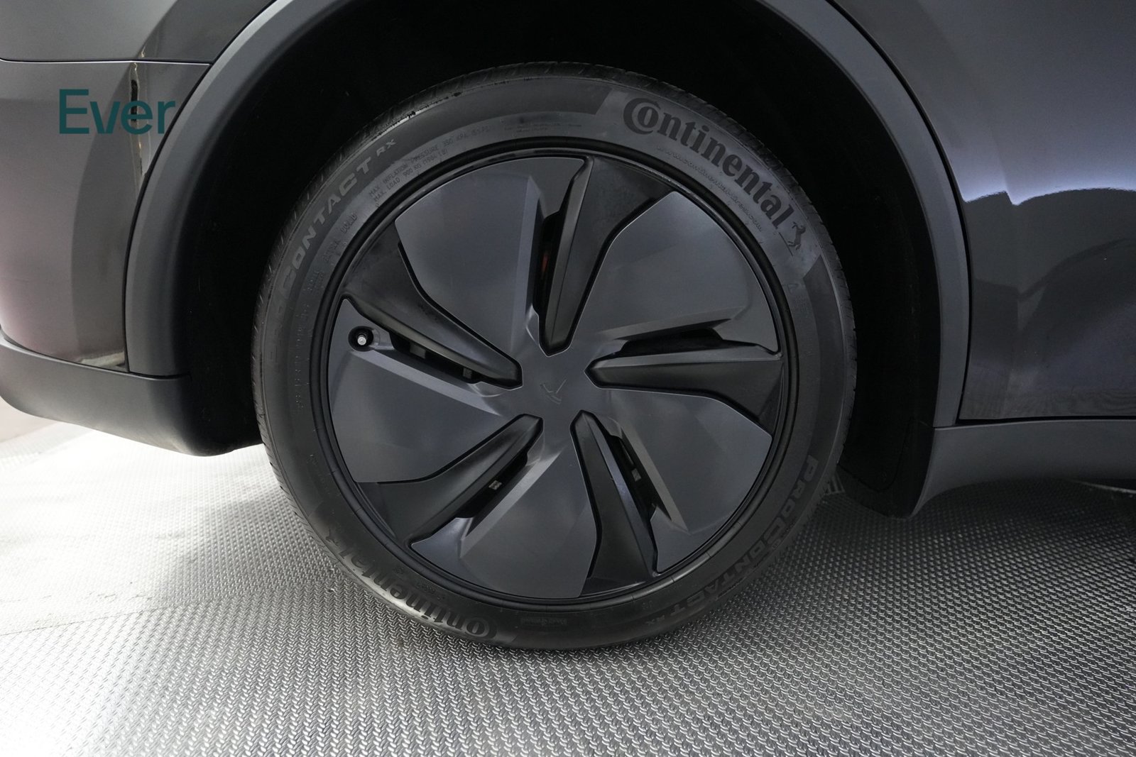 Used 2026 Tesla Model Y AWD image 21