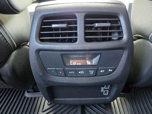 Used 2022 Honda Pilot EX-L image 17