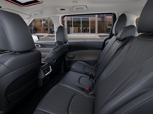 New 2026 Kia Carnival SX FWD image 18