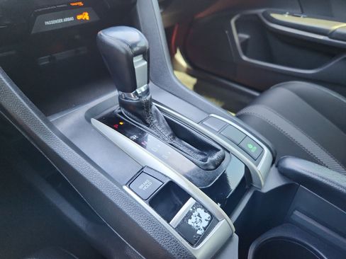 Used 2019 Honda Civic Sport image 21