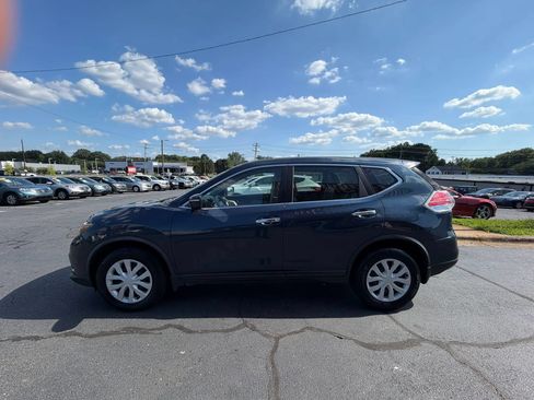 Used 2015 Nissan Rogue S FWD image 4