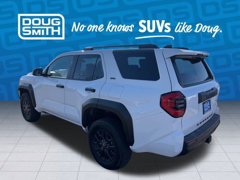 Used 2025 Toyota 4Runner SR5 image 3