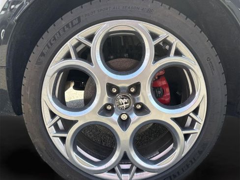 Used 2024 Alfa Romeo Tonale Veloce image 26