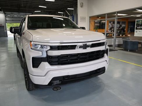 New 2026 Chevrolet Silverado 1500 RST w/ RST All Star Premium Package AWD/4WD image 3