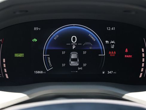 Used 2025 Toyota Camry LE w/ Convenience Package FWD image 19