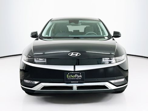 Used 2024 Hyundai Ioniq 5 SEL image 2