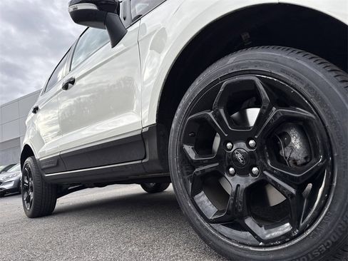 Used 2022 Ford EcoSport SES image 10