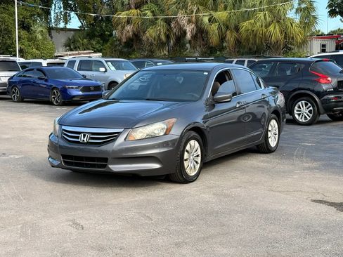 Used 2012 Honda Accord LX image 3