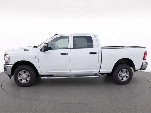 Used 2023 RAM 2500 Tradesman AWD/4WD image 9