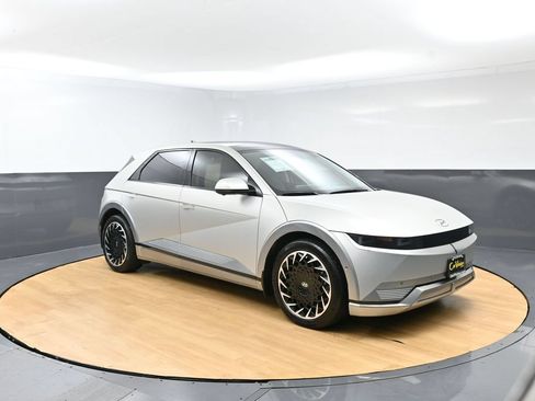 Used 2023 Hyundai Ioniq 5 Limited AWD/4WD image 7