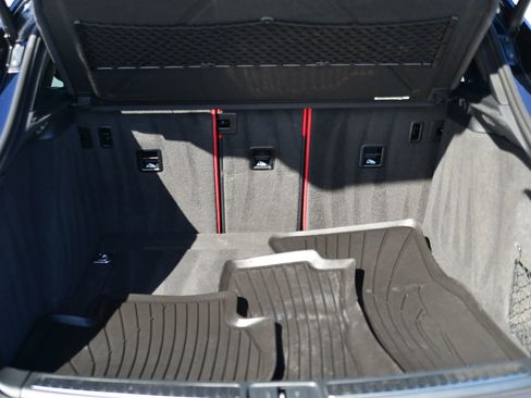 Used 2018 Porsche Macan S image 32