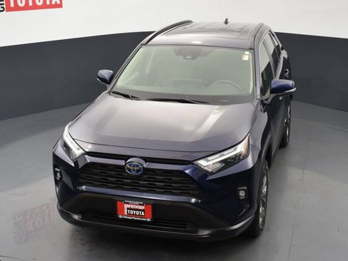 Used 2023 Toyota RAV4 XLE Premium AWD/4WD image 26