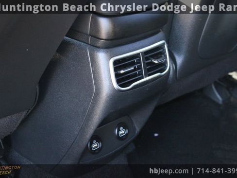 Used 2022 Hyundai Santa Fe SEL w/ Convenience + Premium Package image 33